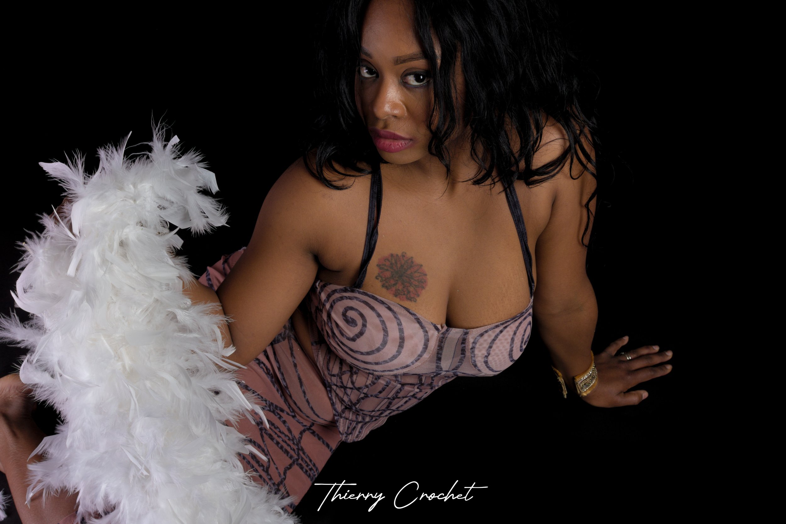 Thierry CROCHET - Série Chez vous : Krystal - Photo 1